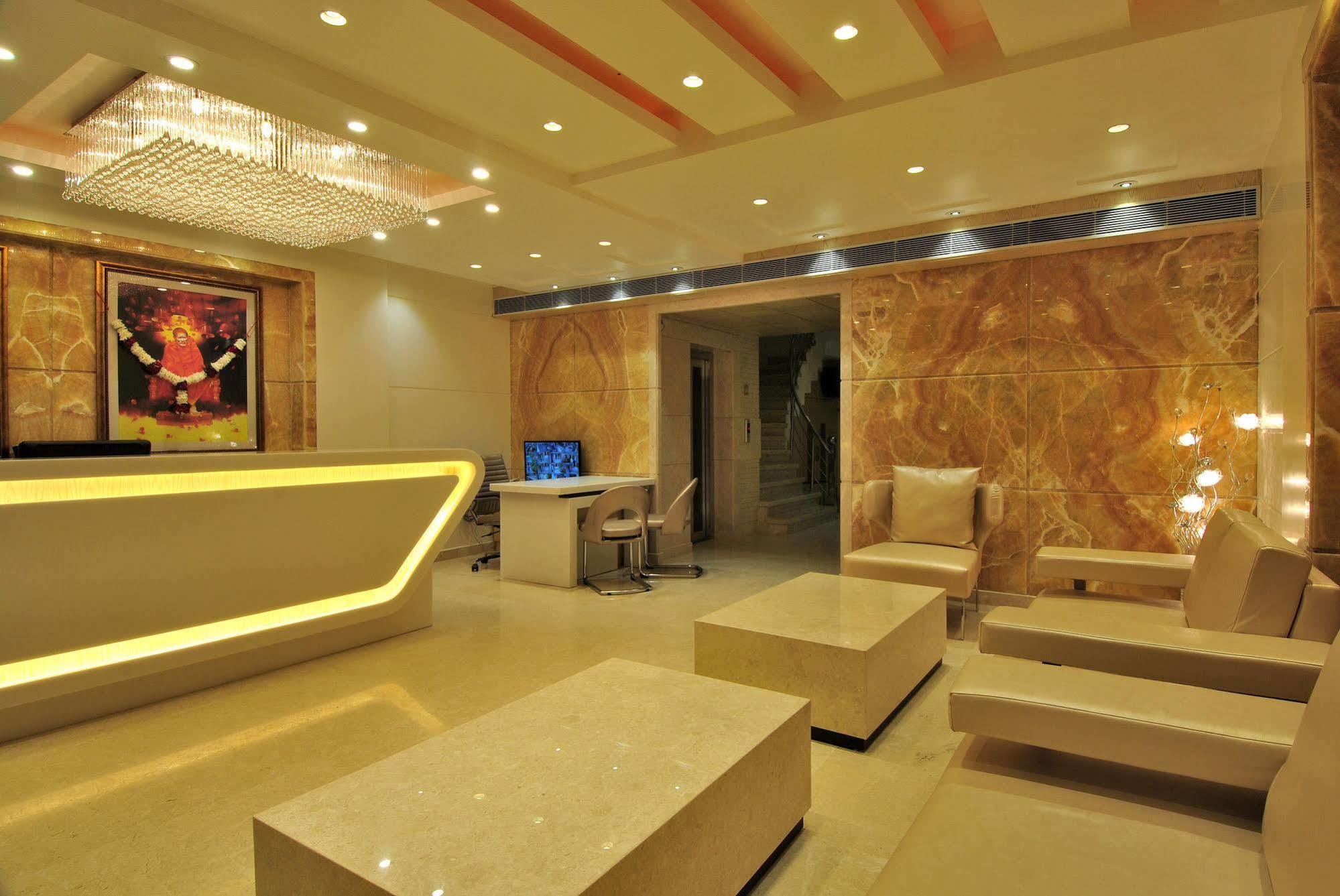 Sai Miracle - Luxury Living Hotel New Delhi Bagian luar foto